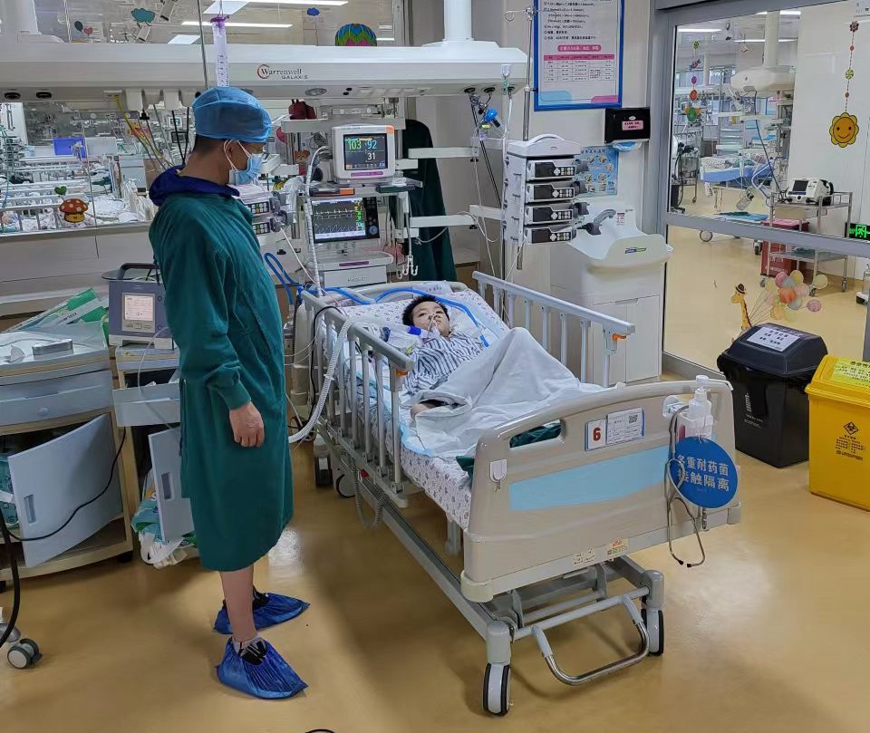 肇庆跨省救护车出租公司